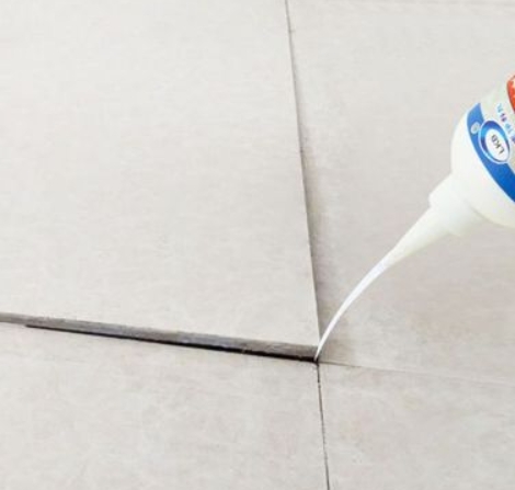 桂林瓷砖空鼓维修公司分享卫生间瓷砖脱落的原因可能有以下几点